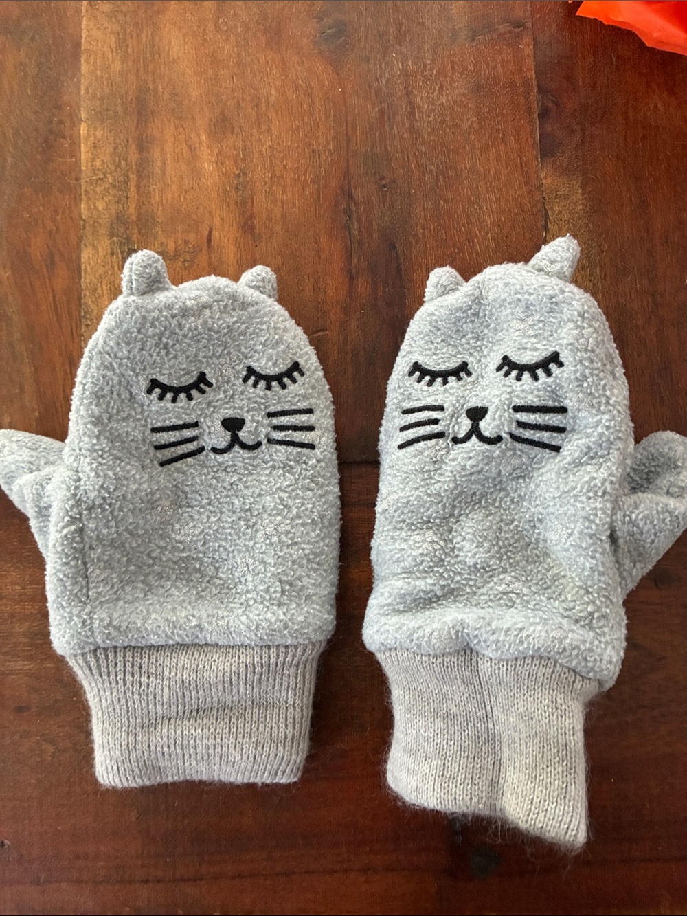 Baby gap Kids Grey Cat Mittens Plush Comfortable Winter Gloves